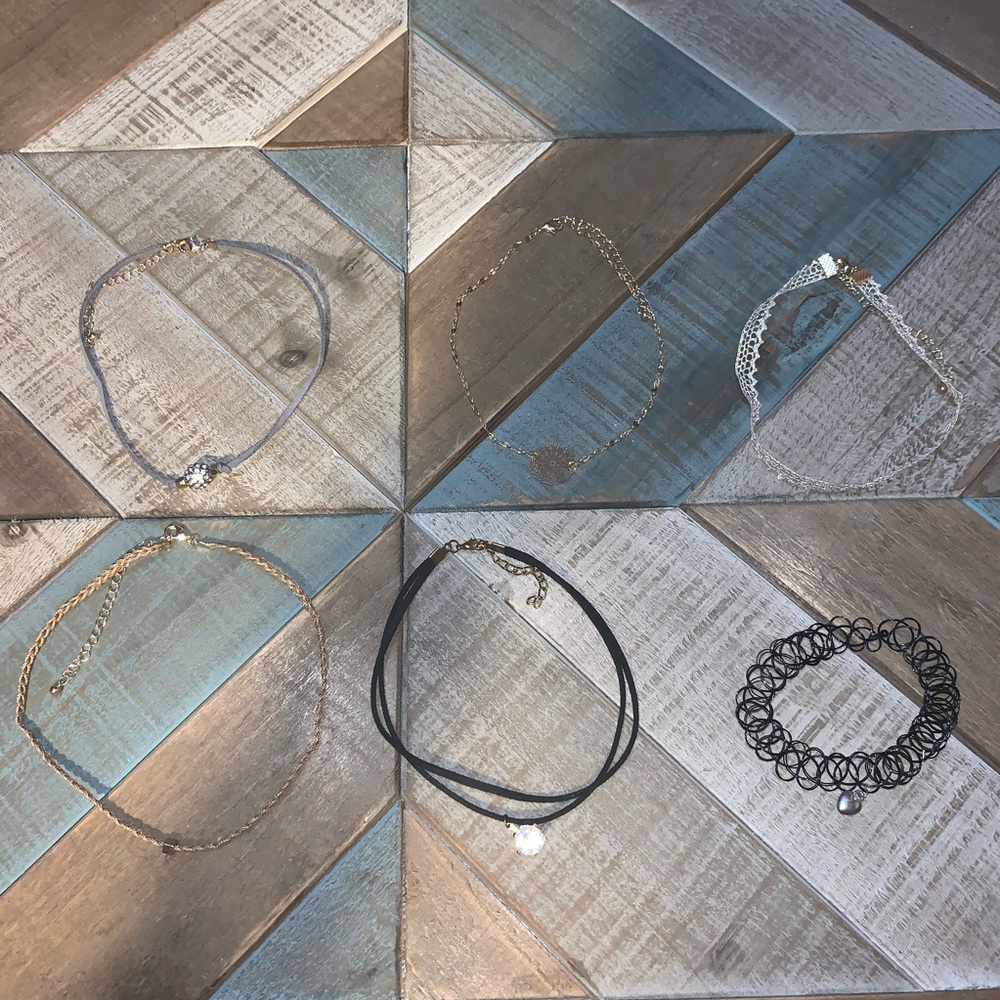 Bundle of 6 Chokers